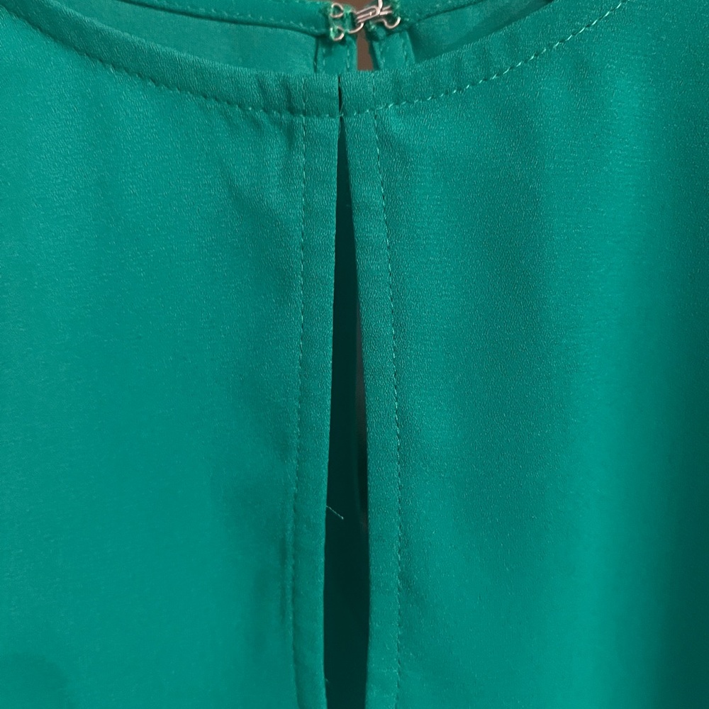 Express Green Ruffle Sleeve Women's Blouse - Size Small - Picture 3 of 5